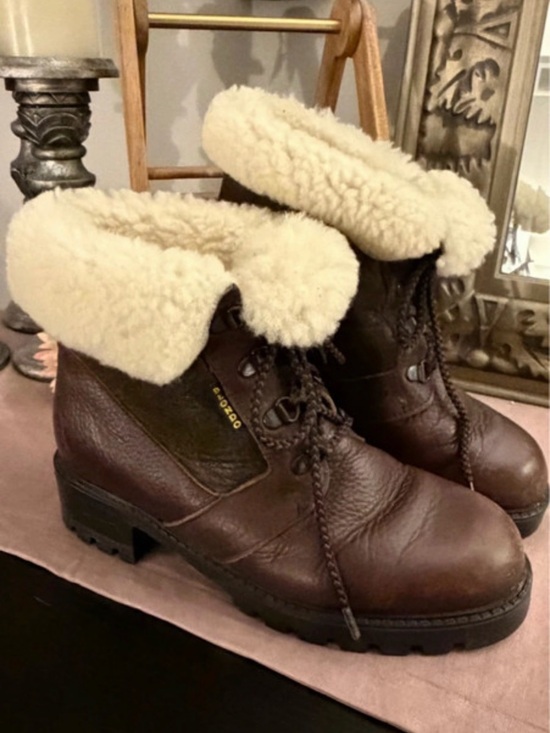 Blondo Shoes - Blondo Brown Leather Shearling Lined Winter Boots Size 8